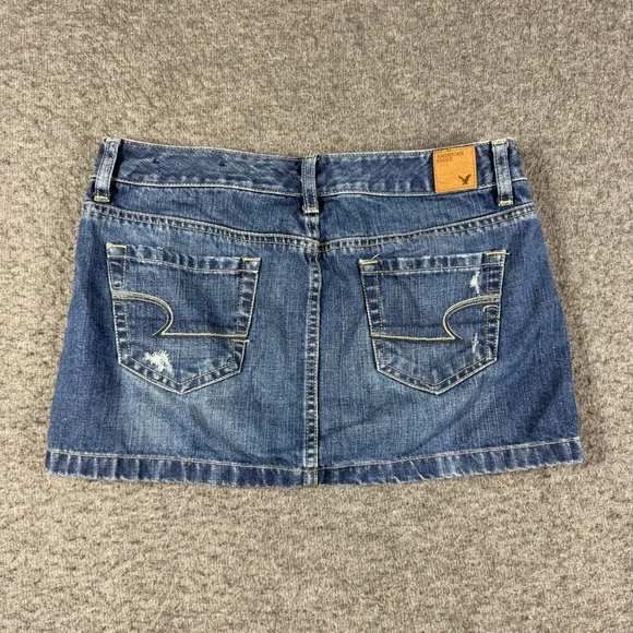 Y2K American Eagle Denim Micro Mini Skirt Womens 2 Blue Distressed Low Rise - Picture 7 of 9